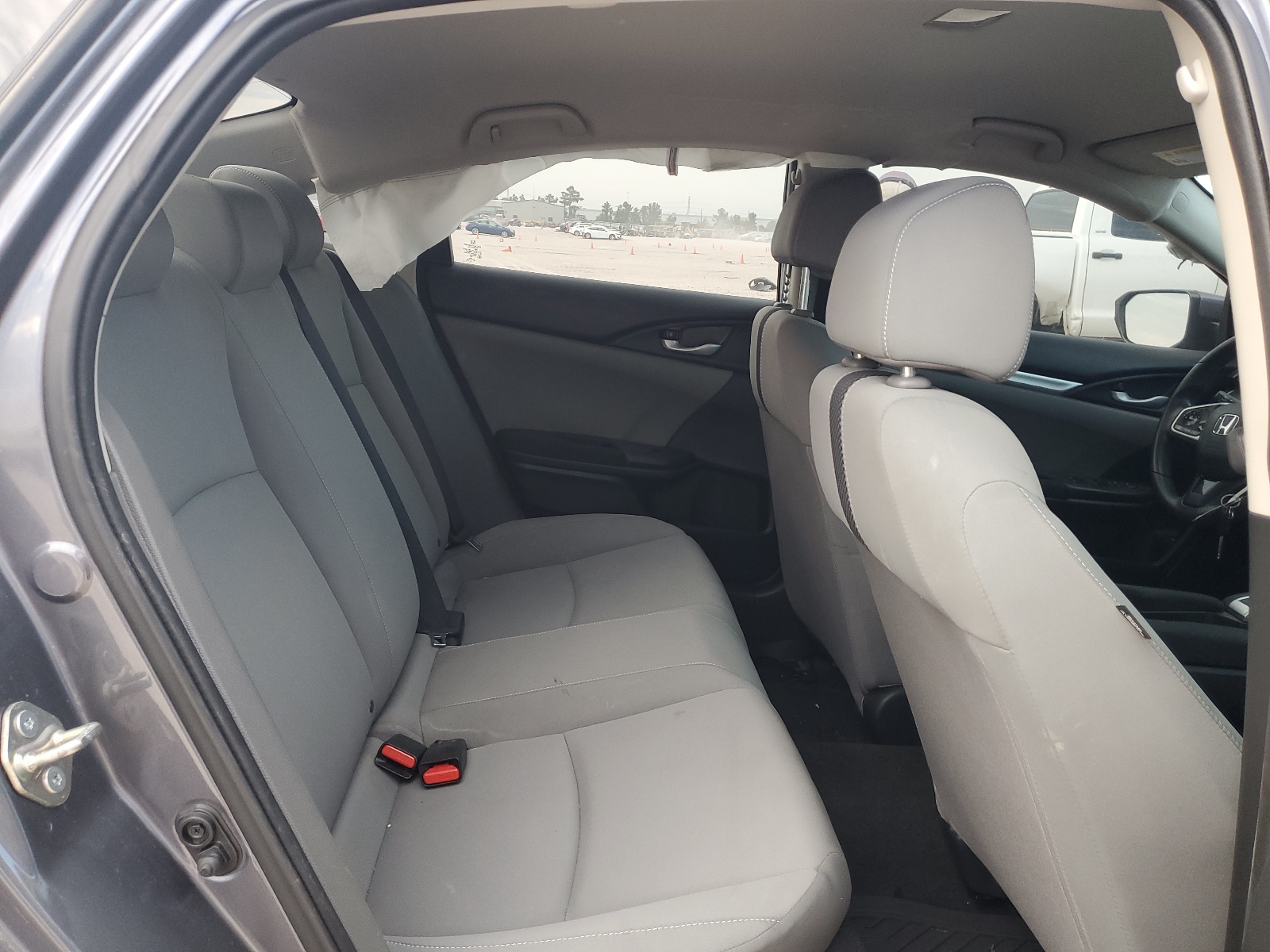 2HGFC2F65KH595808 2019 Honda Civic Lx