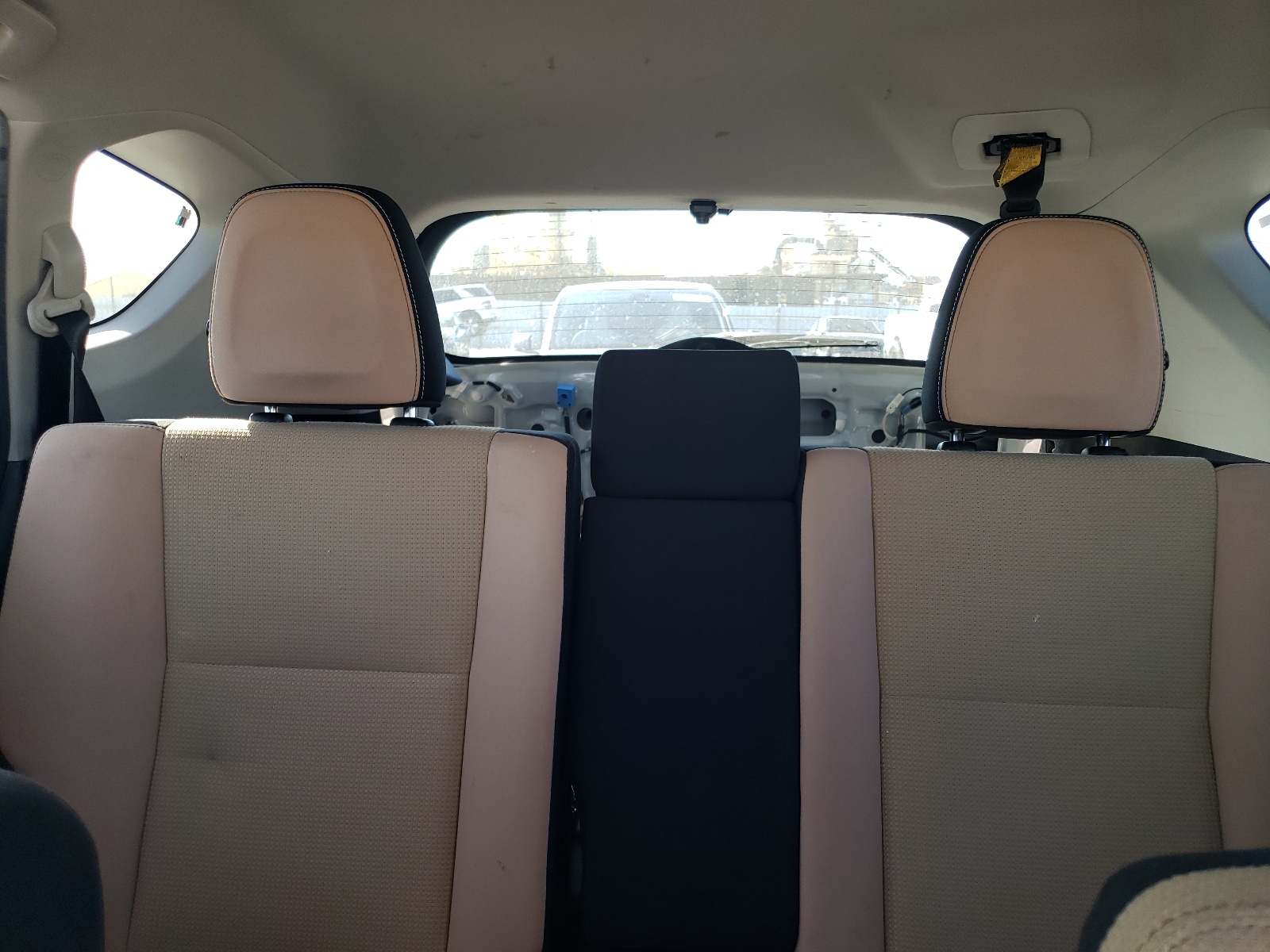 JTMWFREVXHJ139009 2017 Toyota Rav4 Xle