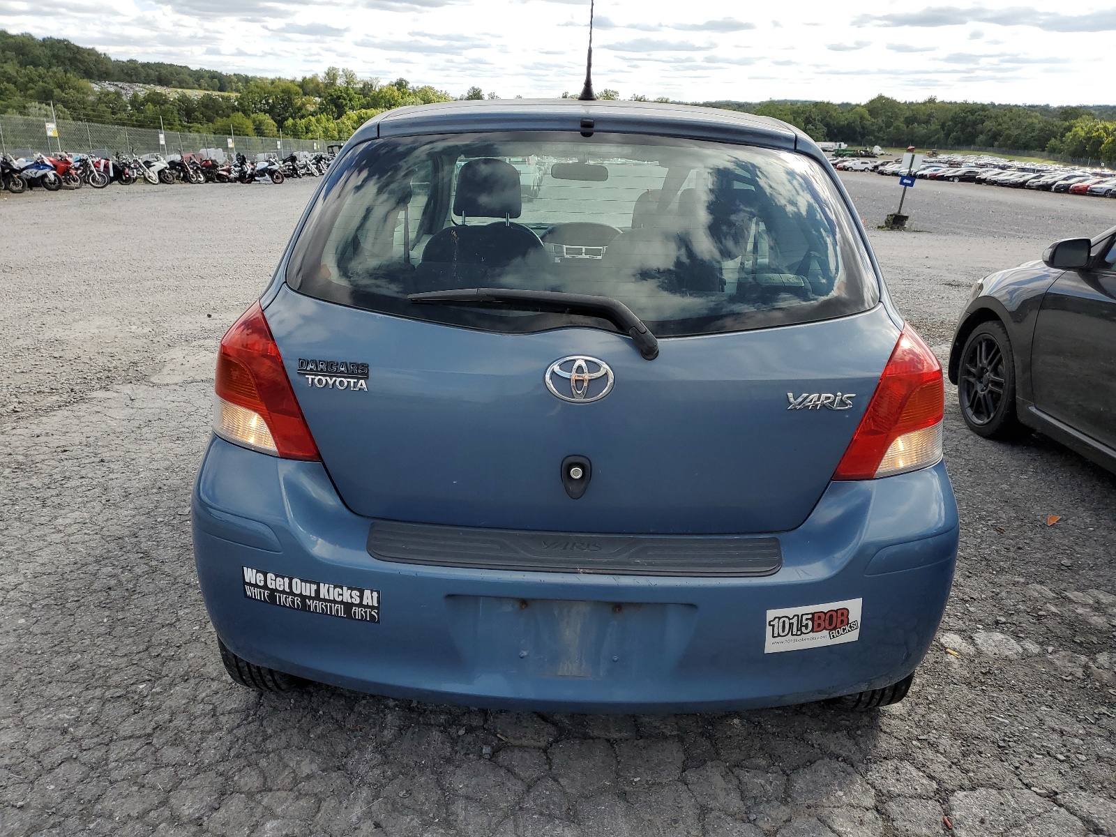 JTDJT4K32A5319978 2010 Toyota Yaris