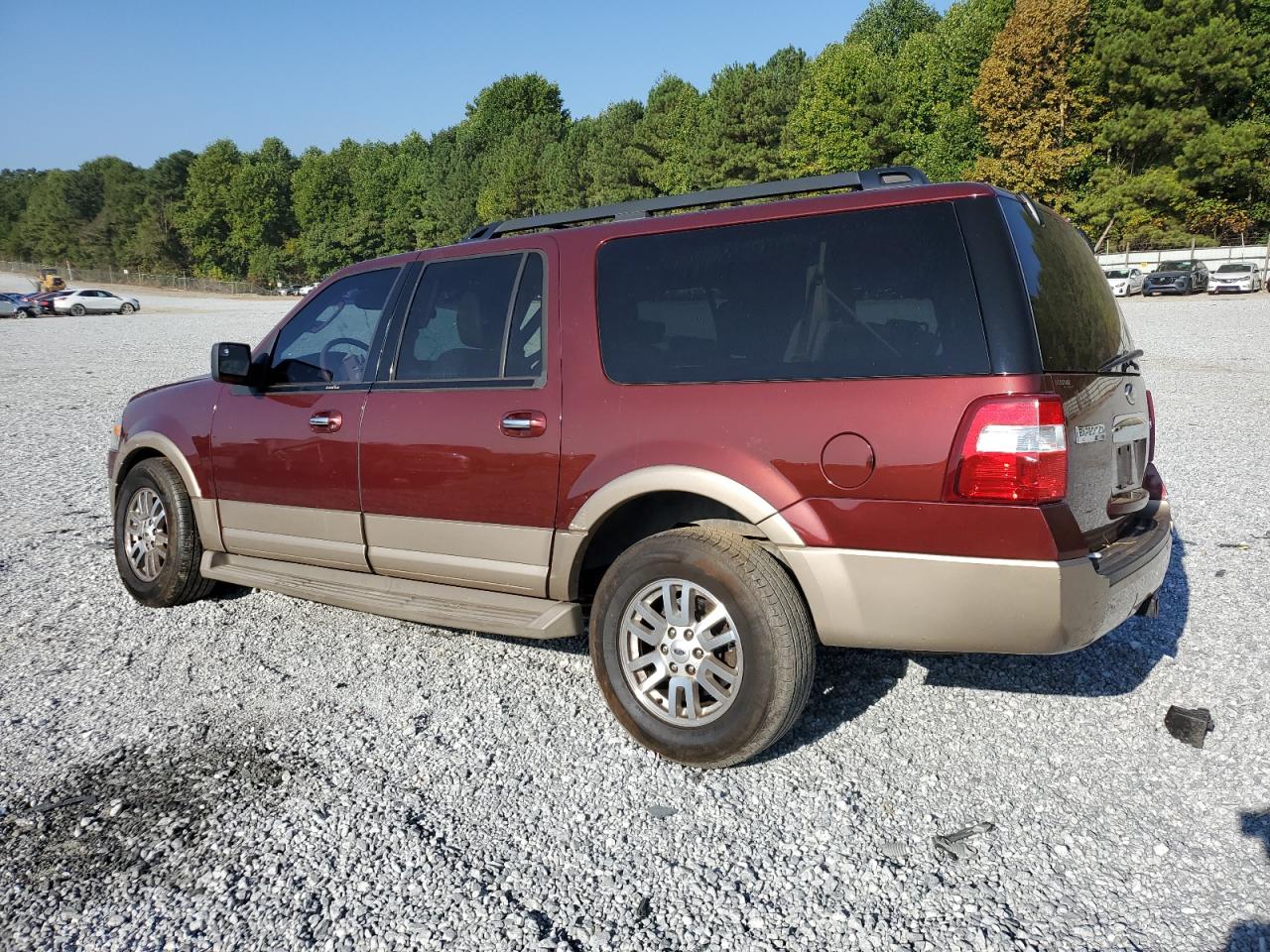 2012 Ford Expedition - Image 2