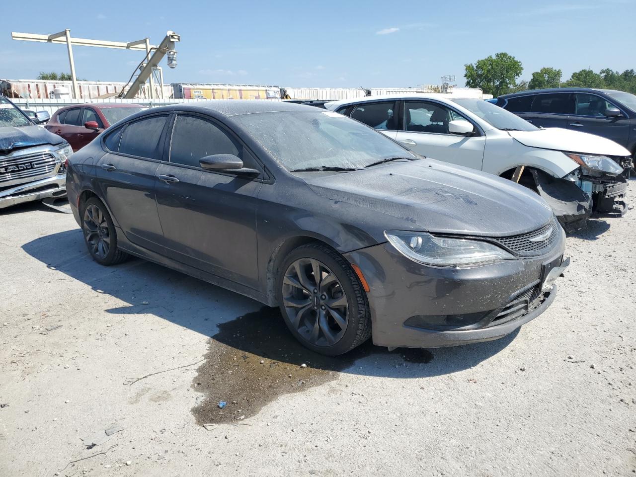 1C3CCCBG7FN506215 2015 Chrysler 200 S