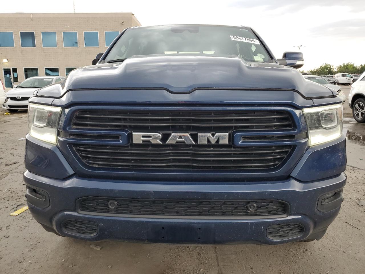 1C6SRFJT4NN224058 RAM 1500 LARAM 5