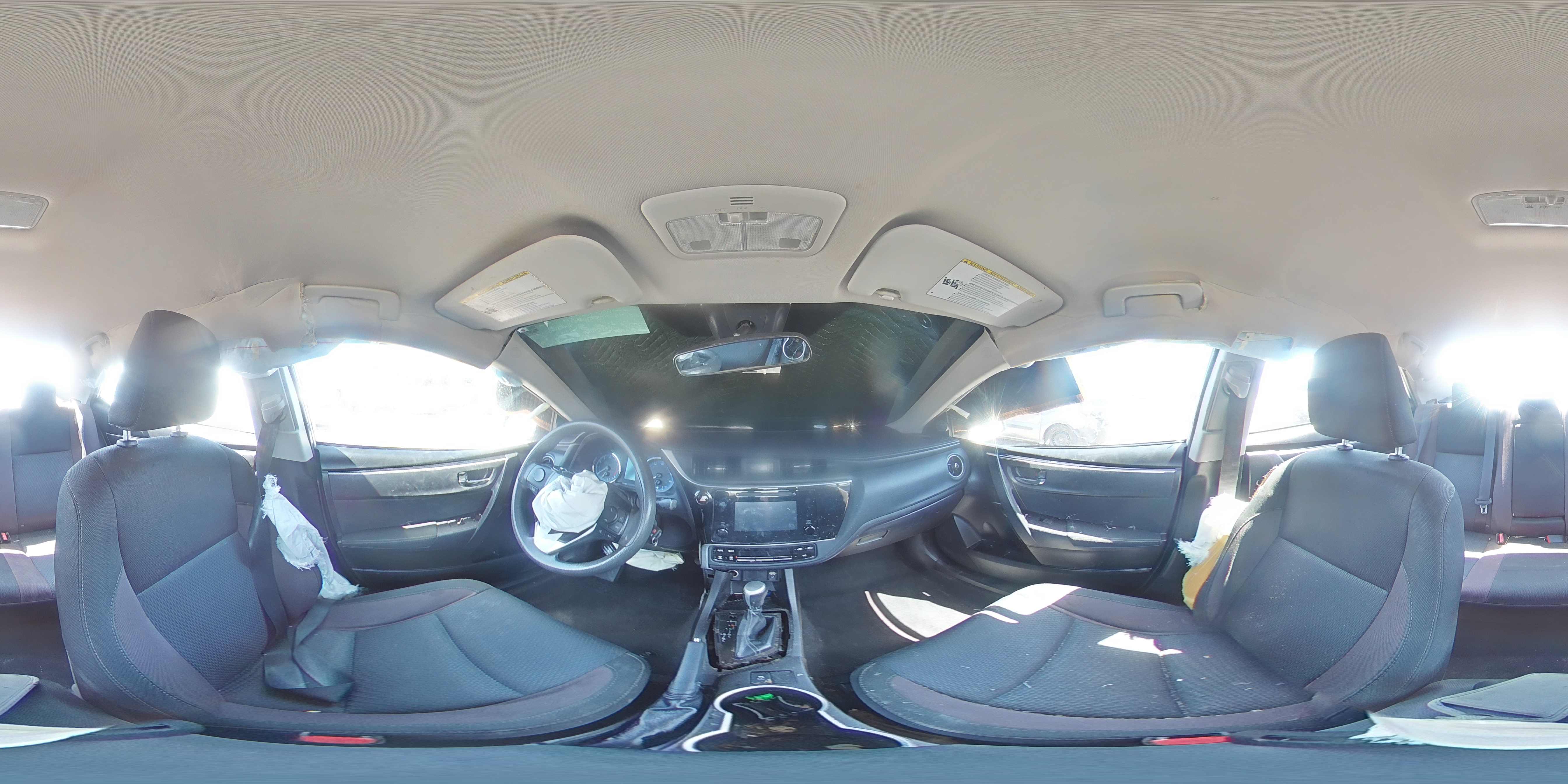 2018 Toyota Corolla - Image 13