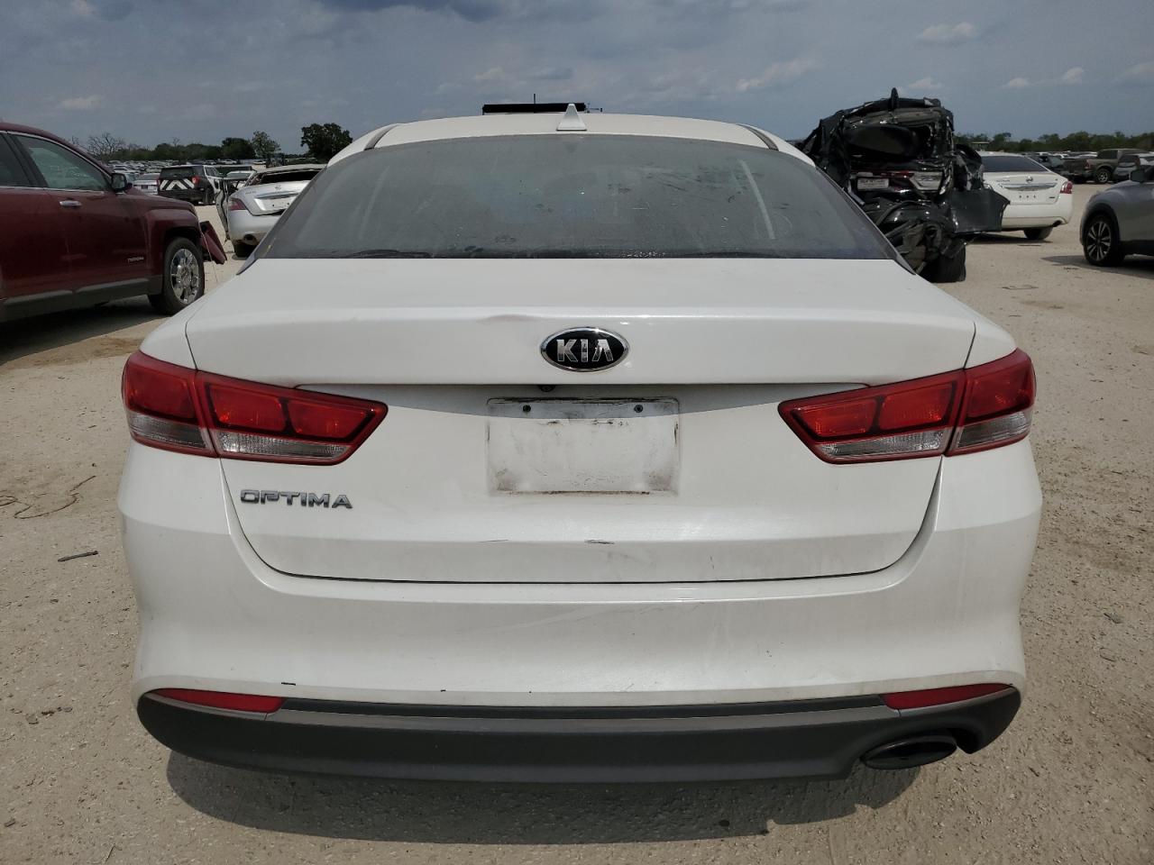 5XXGT4L39GG043876 2016 Kia Optima Lx