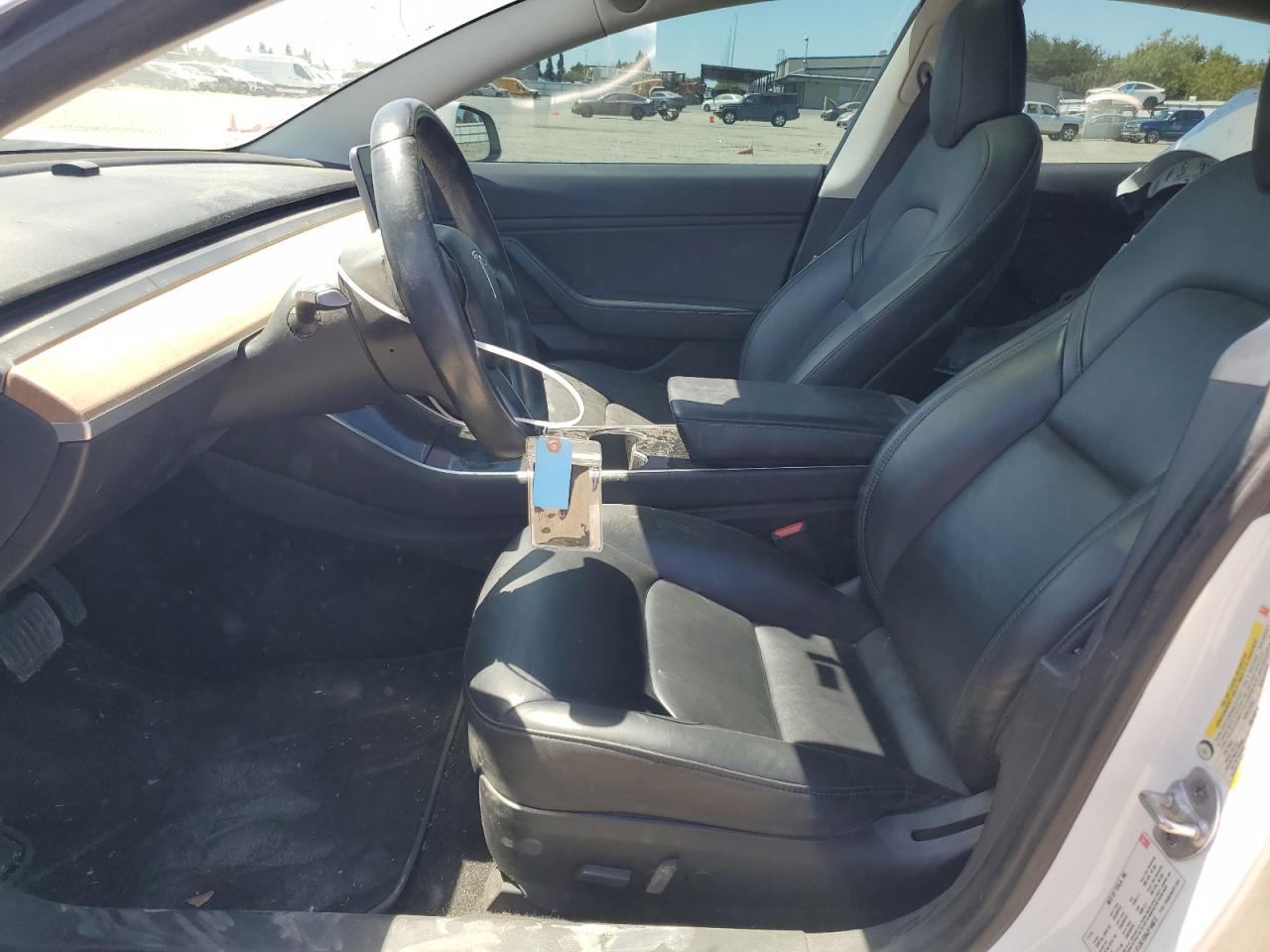 5YJ3E1EB8JF146812 2018 Tesla Model 3