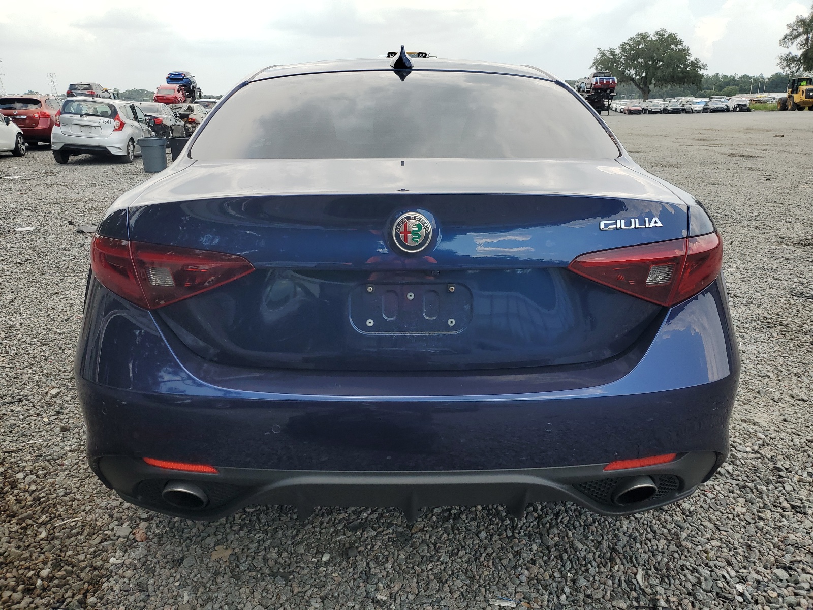 ZARFAECN5H7554333 2017 Alfa Romeo Giulia Ti