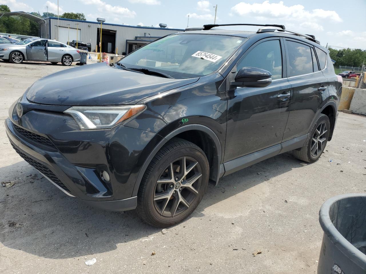 2T3JFREV7HW665948 2017 TOYOTA RAV 4 - Image 1