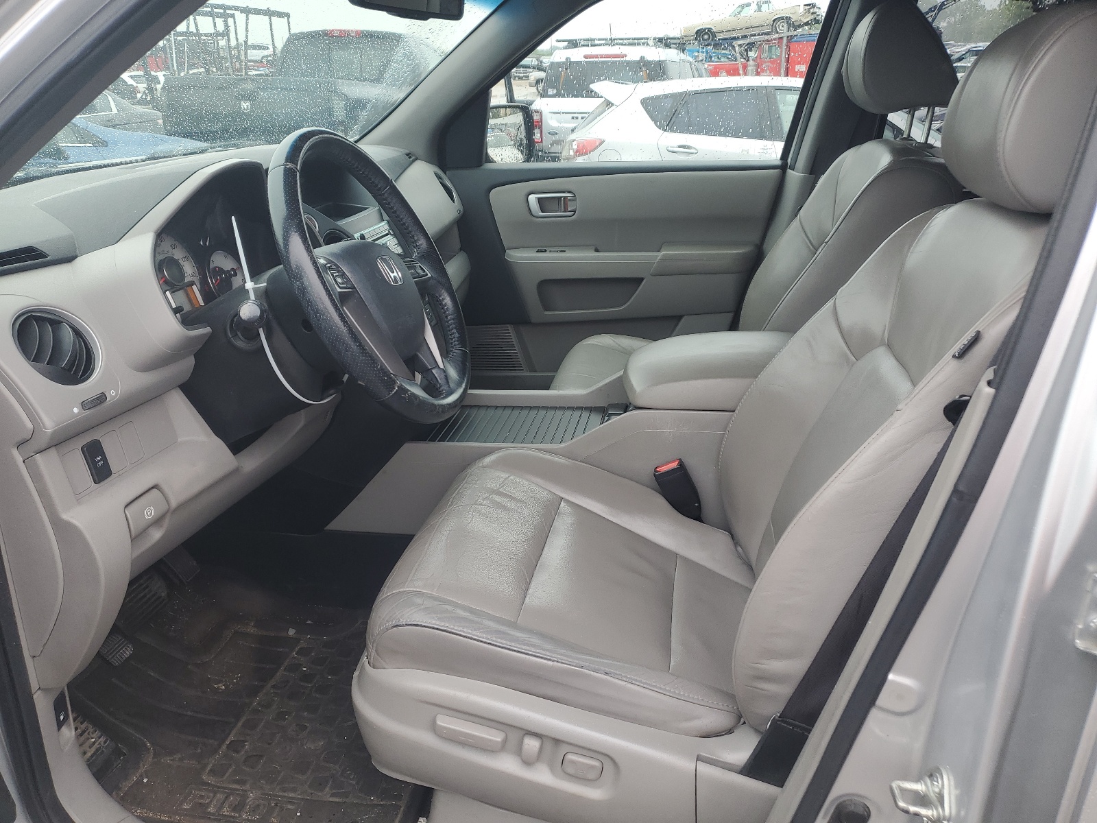 5FNYF3H68BB037927 2011 Honda Pilot Exl