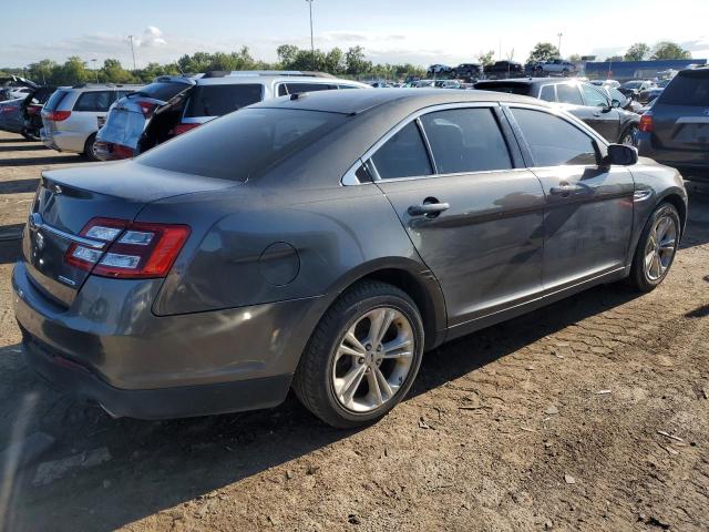  FORD TAURUS 2018 Серый