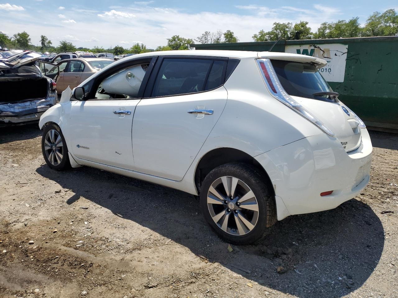 2015 Nissan Leaf - Image 2