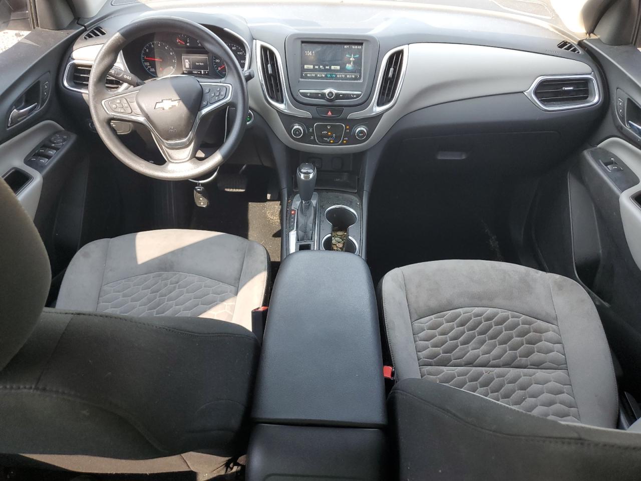 2018 Chevrolet Equinox - Image 8