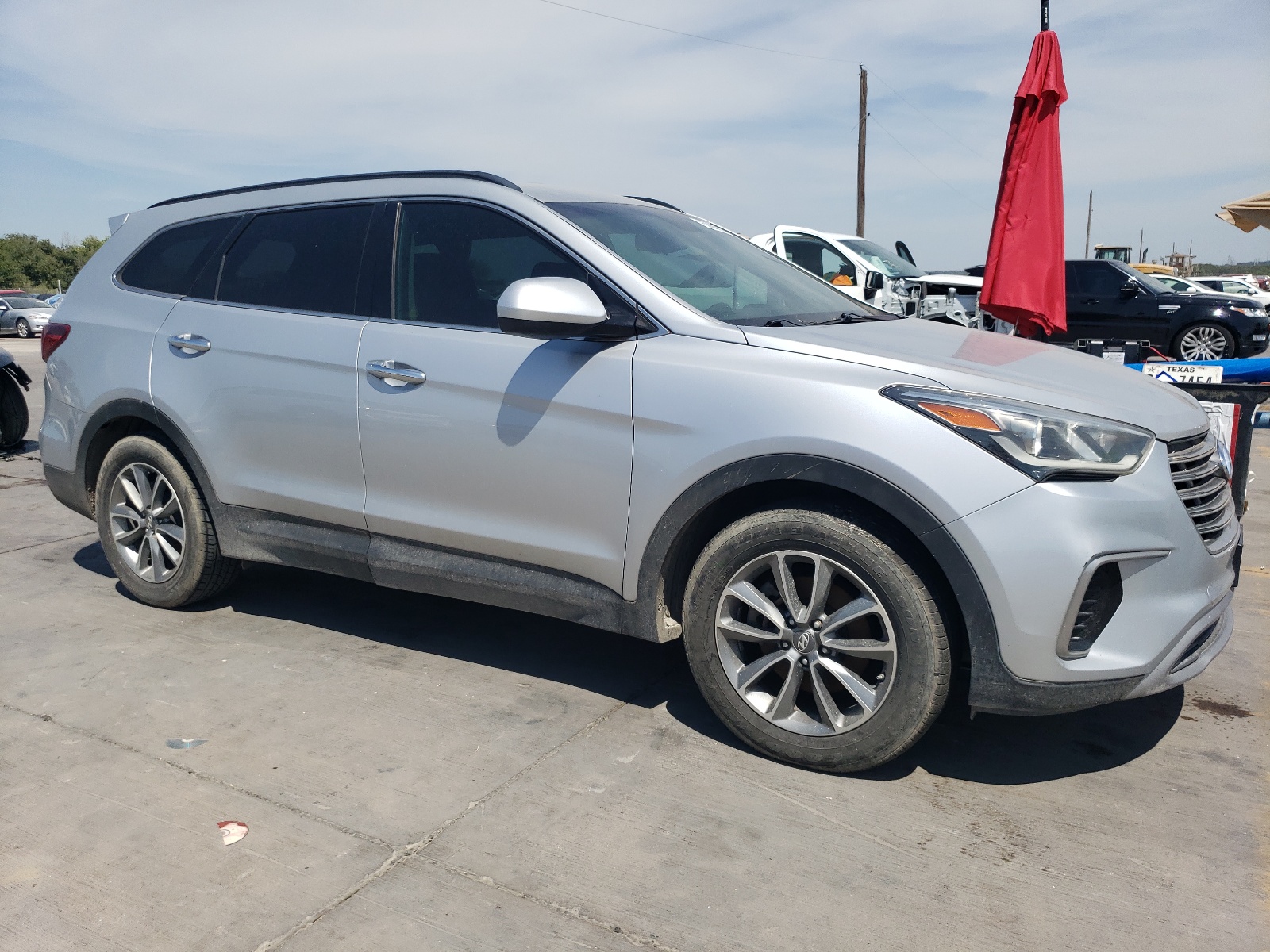 KM8SM4HF7HU181322 2017 Hyundai Santa Fe Se