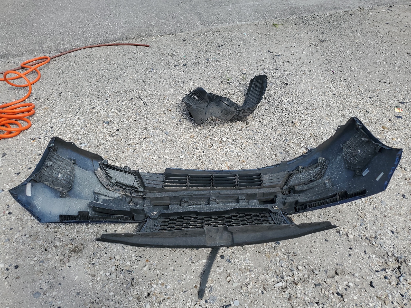 3KPFL4A70HE018702 2017 Kia Forte Lx