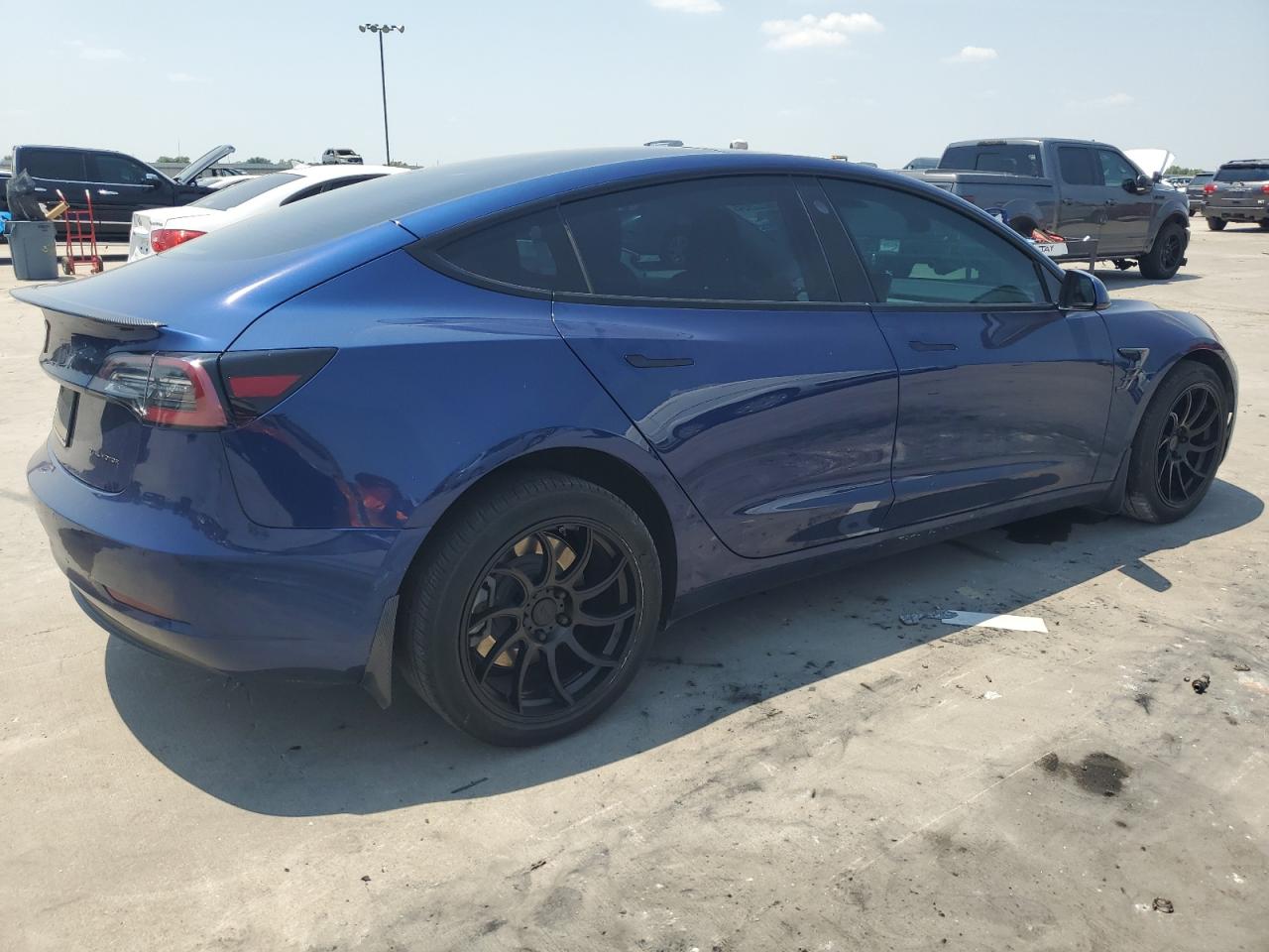 5YJ3E1EB0NF116743 Tesla Model 3  3