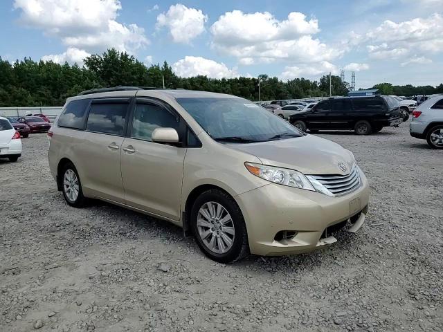 2012 Toyota Sienna Xle VIN: 5TDDK3DC6CS047097 Lot: 65676184