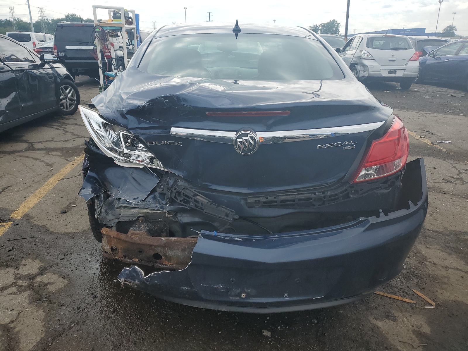 W04GN5EC8B1108230 2011 Buick Regal Cxl