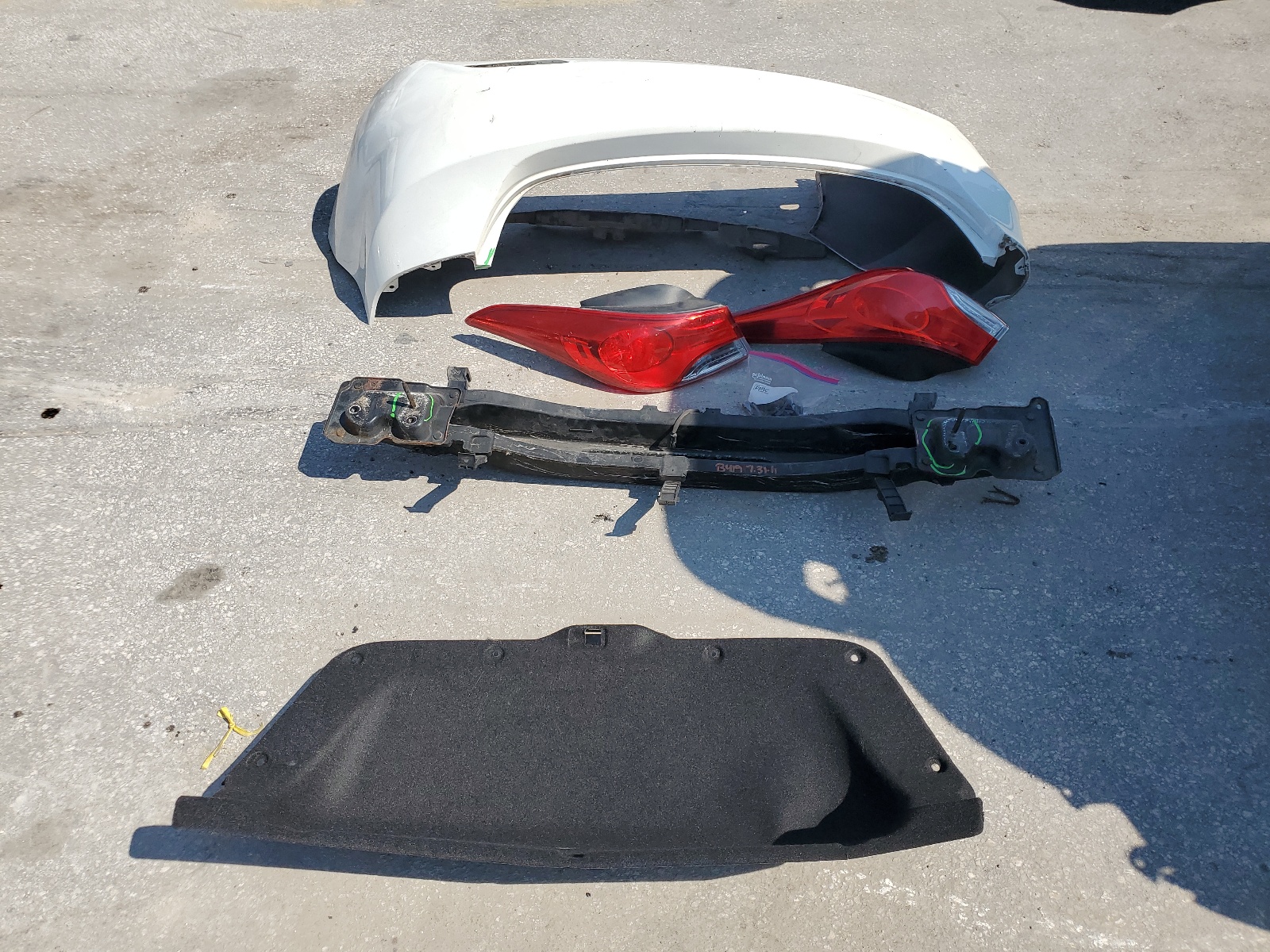 5NPDH4AE3CH094135 2012 Hyundai Elantra Gls