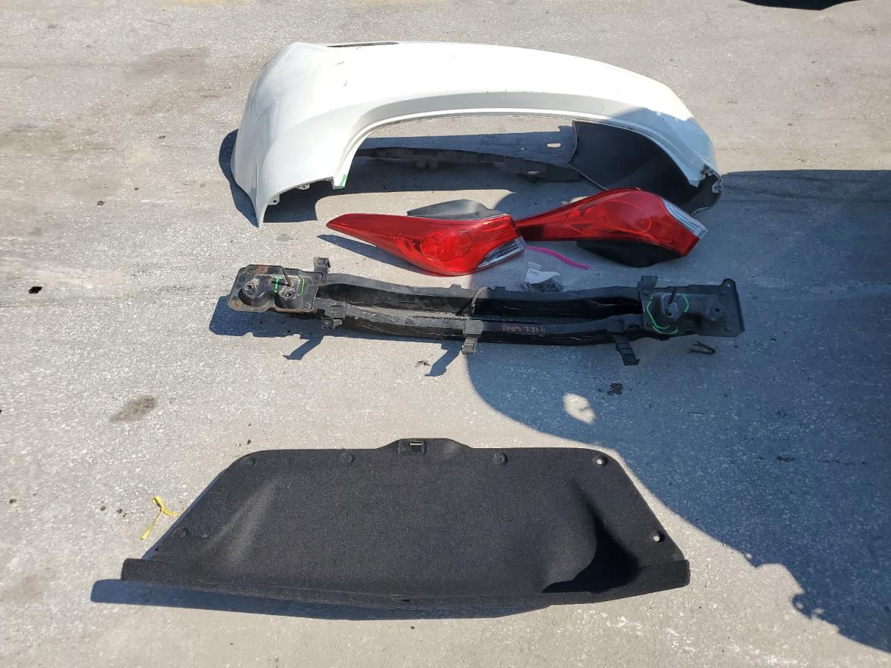 2012 Hyundai Elantra Gls VIN: 5NPDH4AE3CH094135 Lot: 66919144