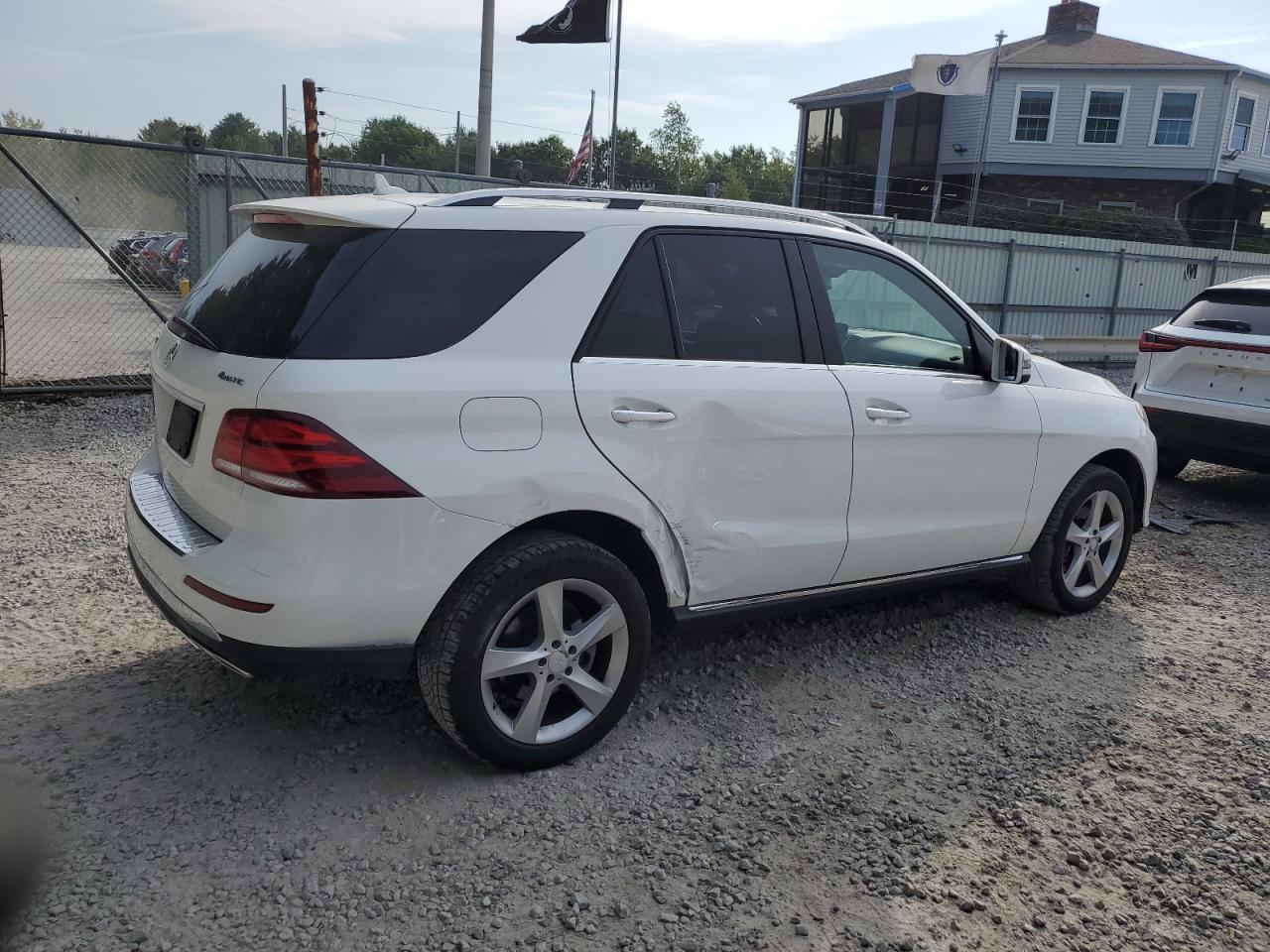 2017 Mercedes-Benz Gle 350 4Matic VIN: 4JGDA5HB0HA844770 Lot: 68534064