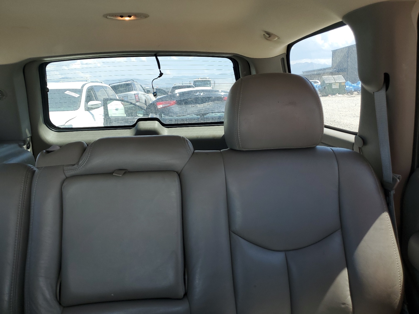 1GNEC13Z24R174562 2004 Chevrolet Tahoe C1500