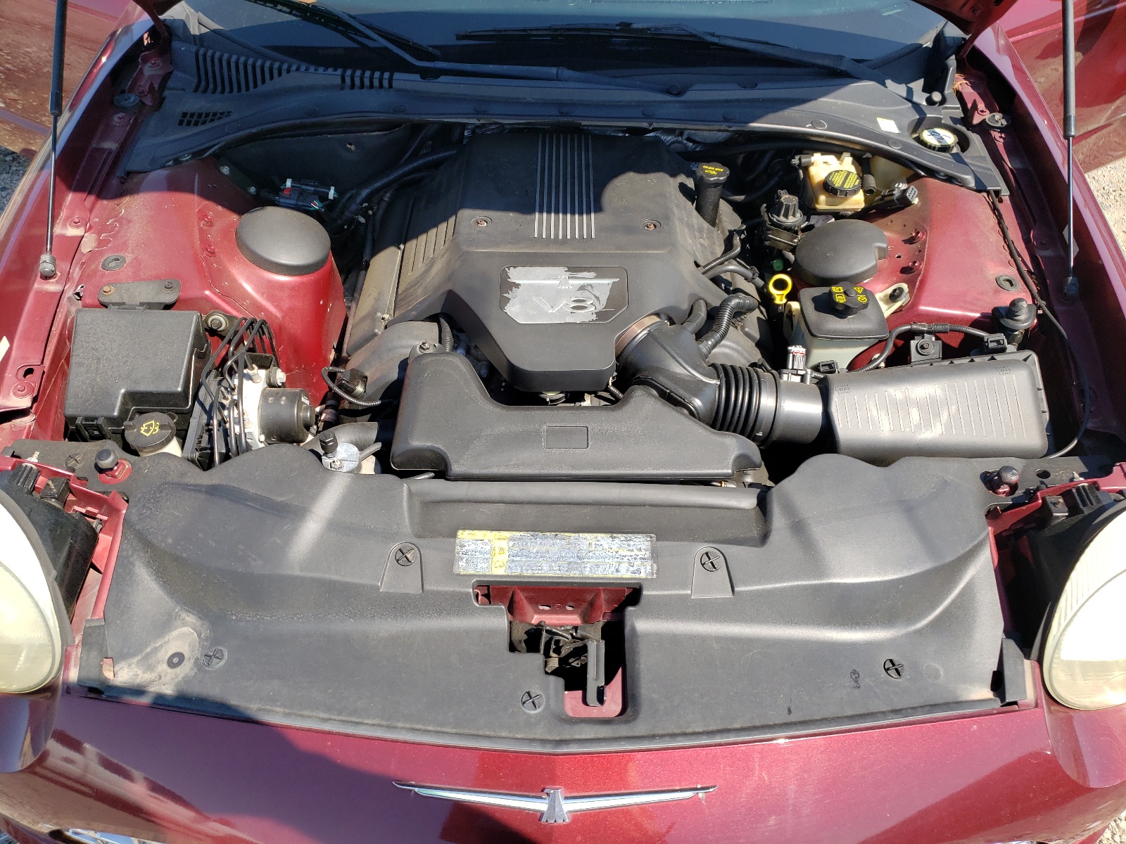 1FAHP60A24Y105209 2004 Ford Thunderbird