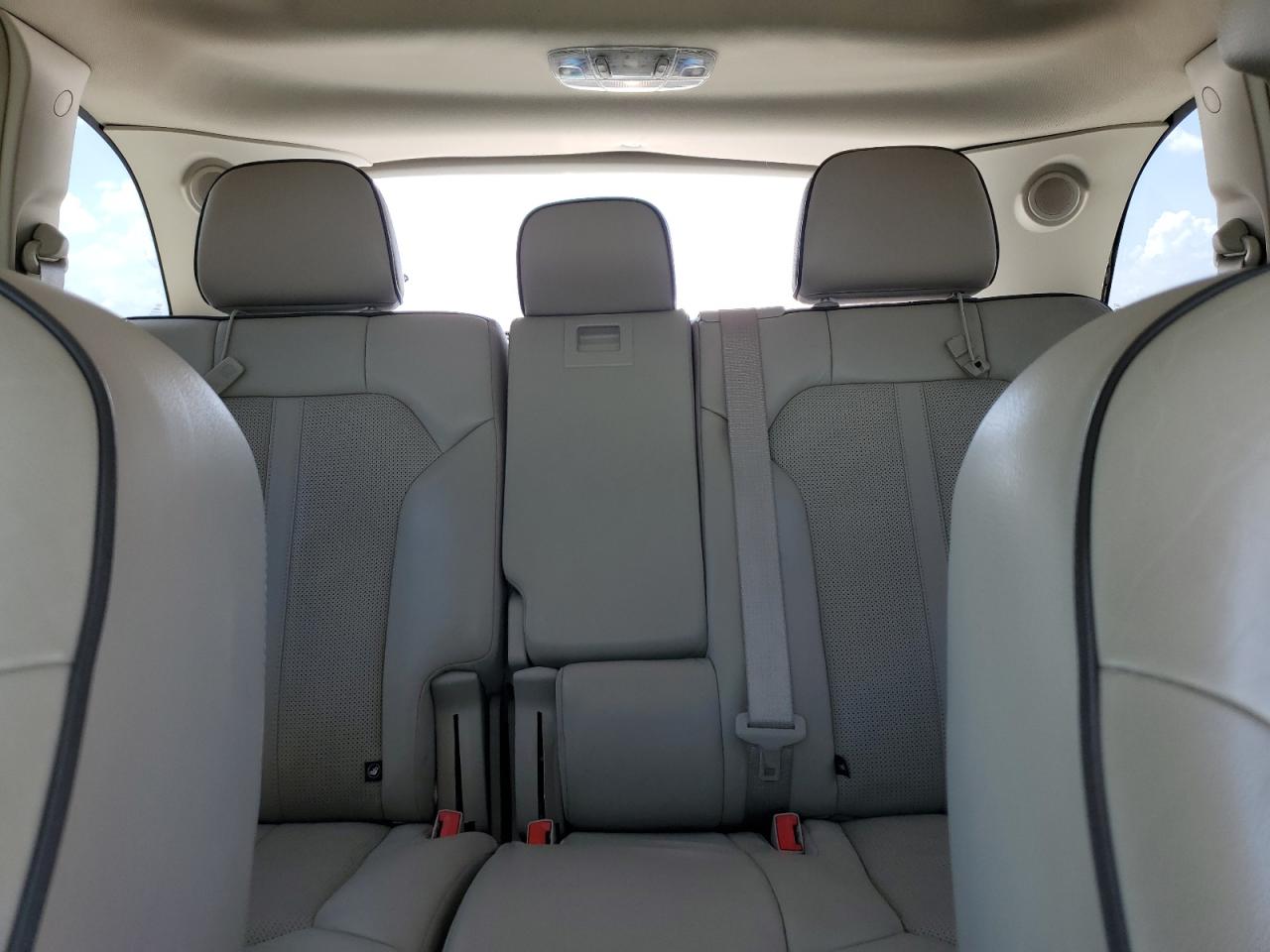 2013 Lincoln MKX - Image 10
