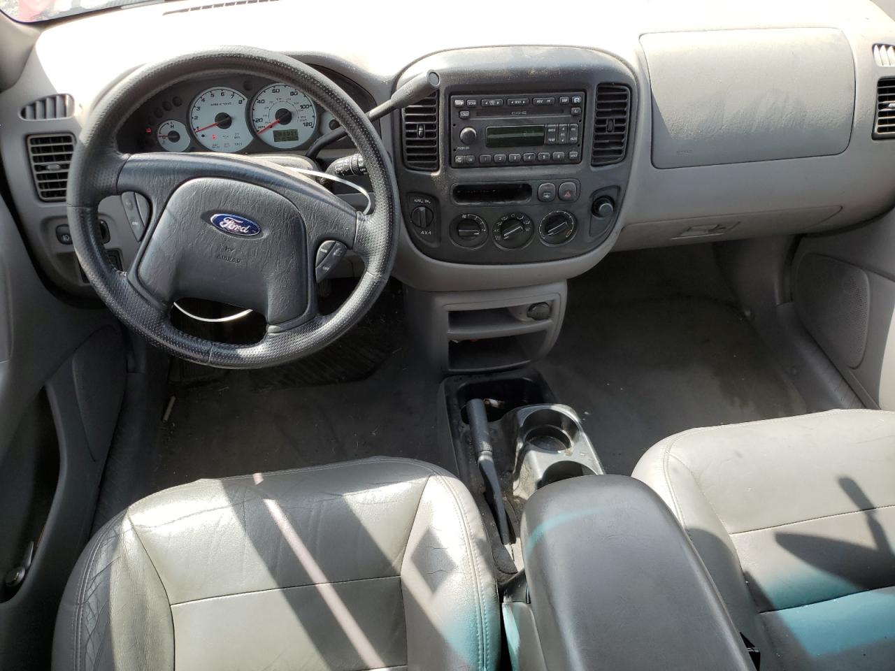 2002 Ford Escape Xlt VIN: 1FMYU04132KB86923 Lot: 68124164