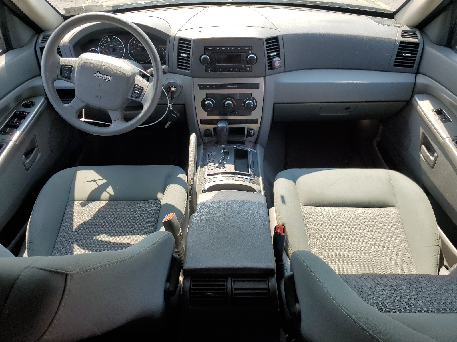 1J8GR48K67C640376 2007 Jeep Grand Cherokee Laredo