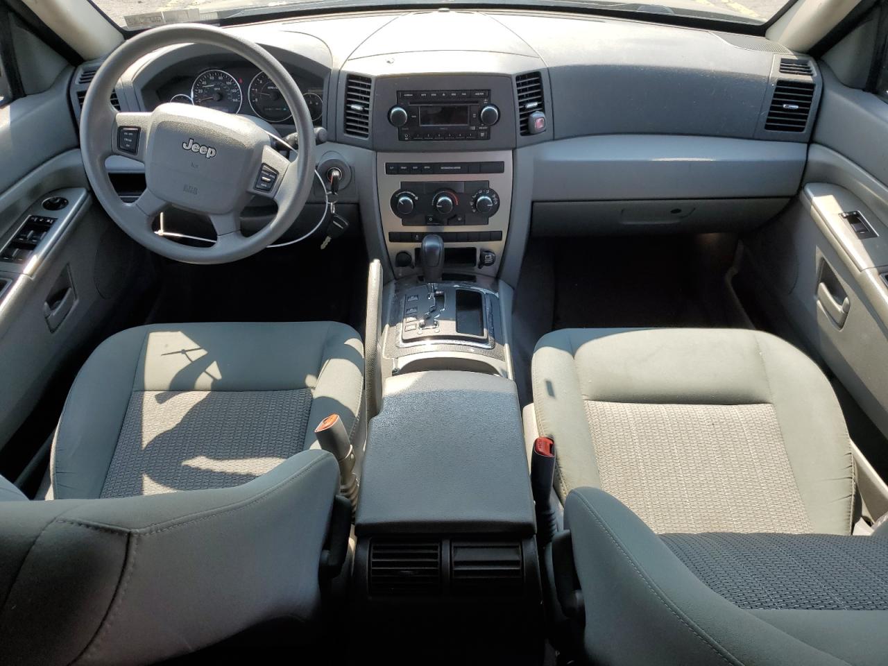 2007 Jeep Grand Cherokee Laredo VIN: 1J8GR48K67C640376 Lot: 66421754