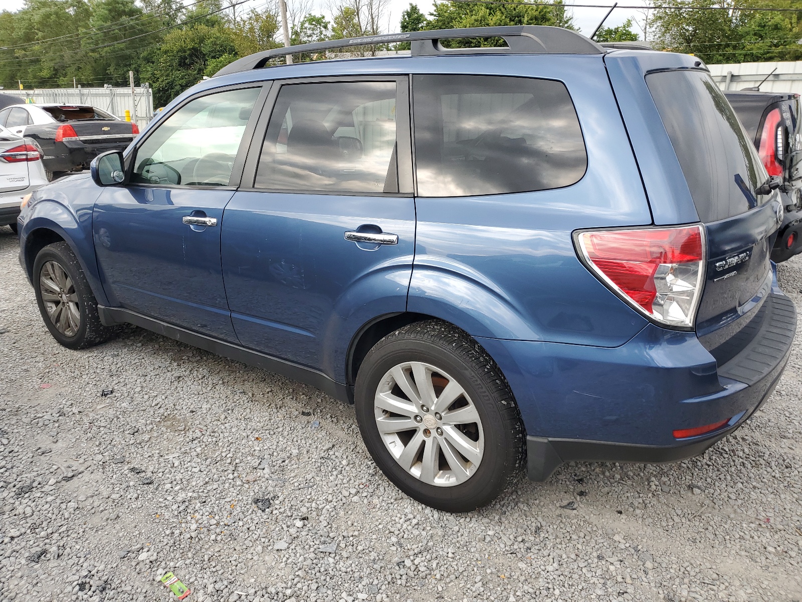 2012 Subaru Forester 2.5X Premium vin: JF2SHBDC5CH459792