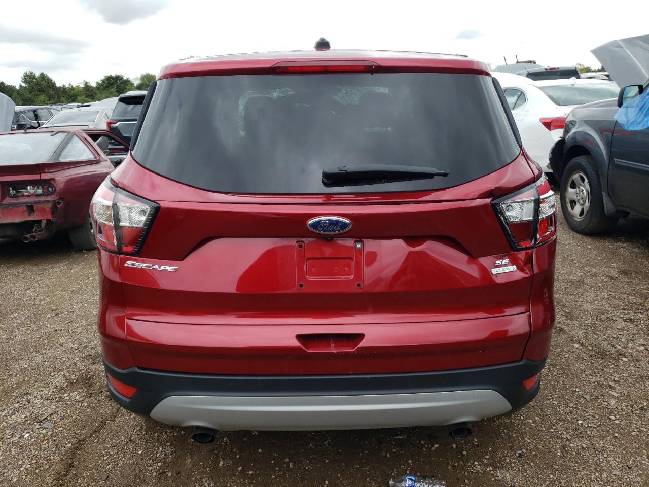 1FMCU0GD6HUD83257 2017 Ford Escape Se