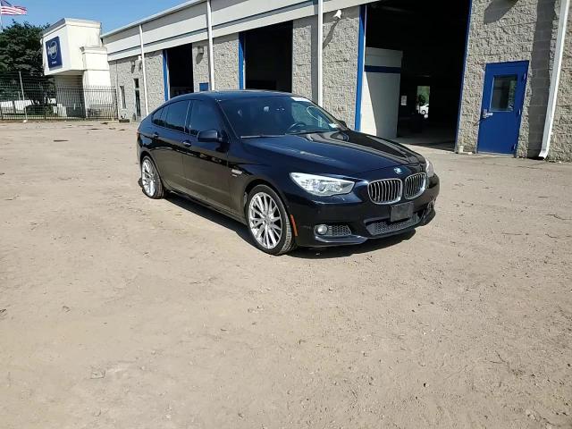 2012 BMW 5er - Image 11