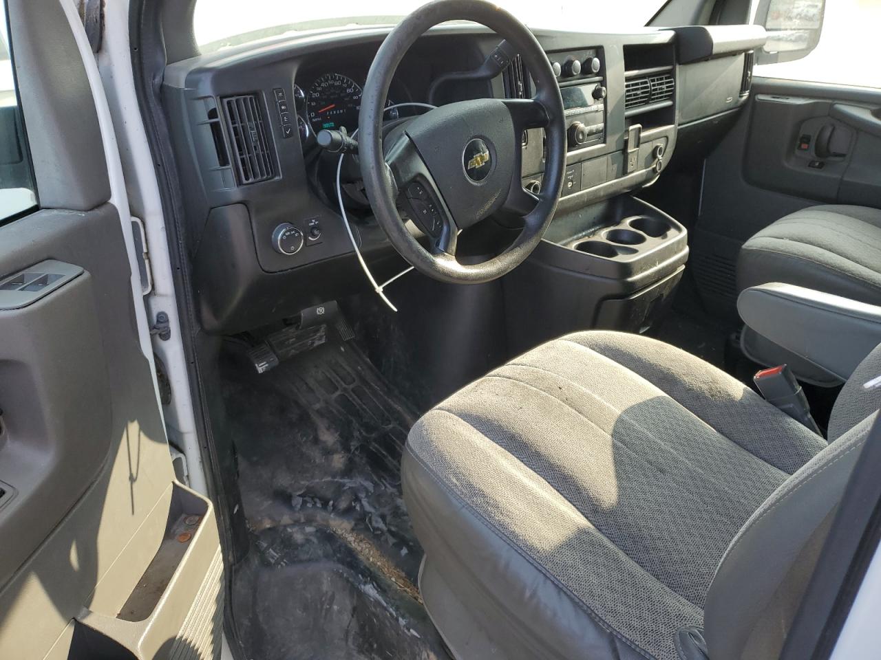 2015 Chevrolet Express G2500 VIN: 1GCWGFCF2F1114013 Lot: 68719664