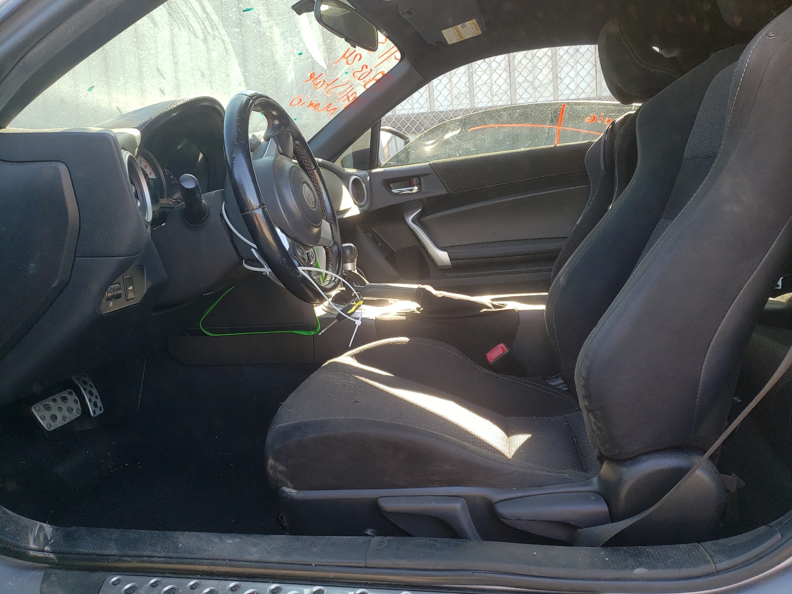 JF1ZNAA11H8702367 2017 Toyota 86 Base