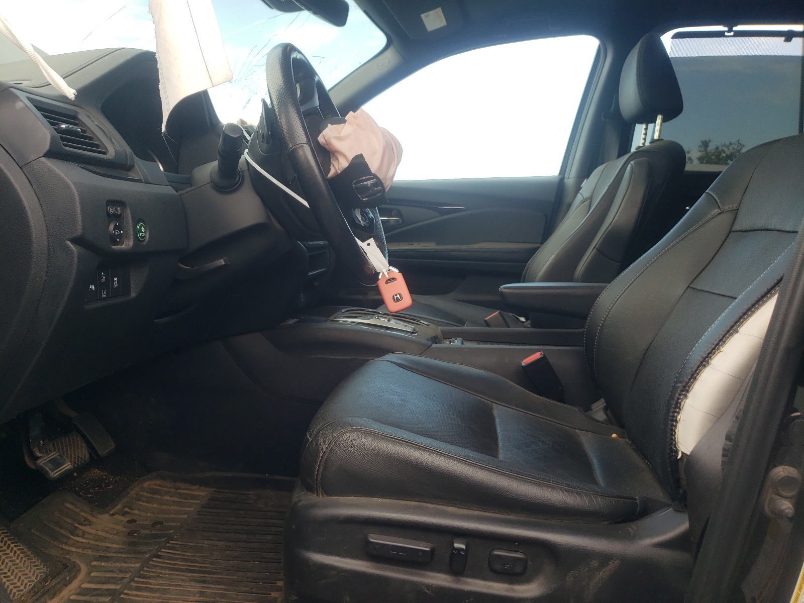 5FNYF8H09LB013937 2020 Honda Passport Elite