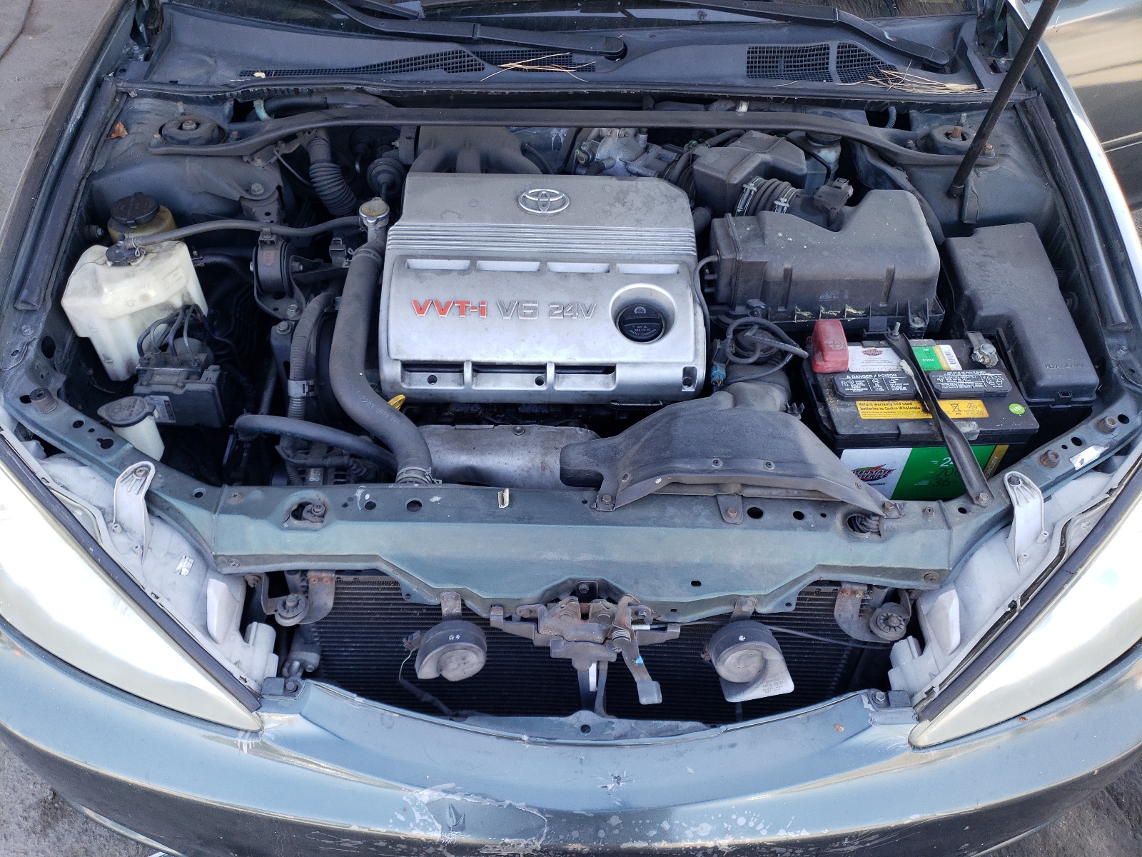 4T1BF32K34U069671 2004 Toyota Camry Le