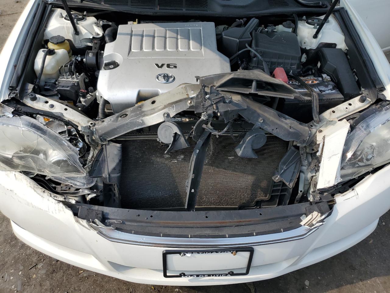 2008 Toyota Avalon - Image 12