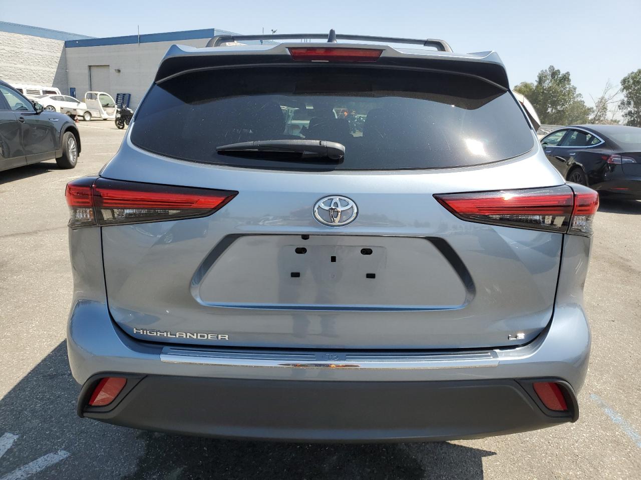 2022 Toyota Highlander L VIN: 5TDZZRAH7NS135647 Lot: 68930104