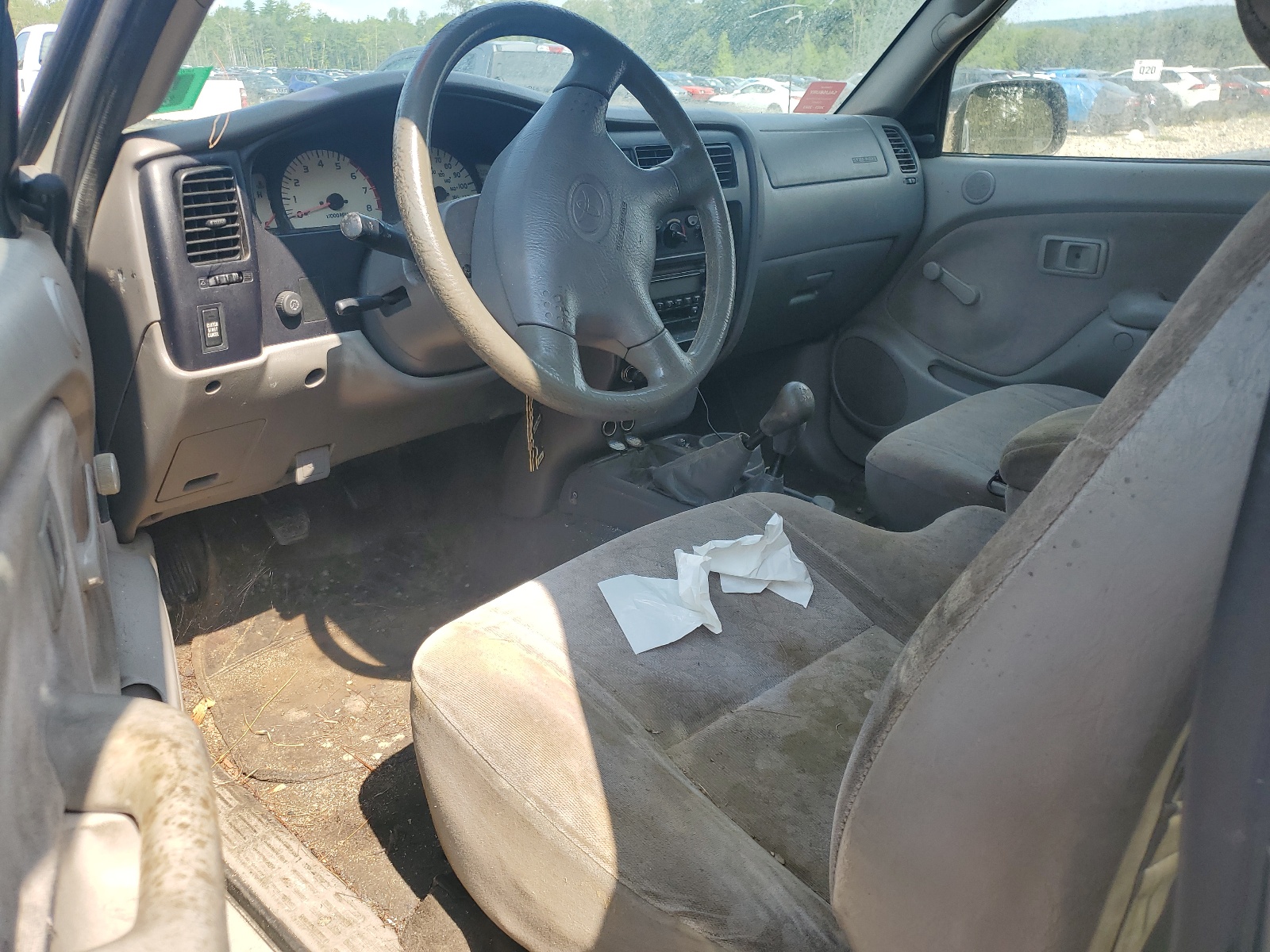 5TEWM72N52Z082438 2002 Toyota Tacoma Xtracab