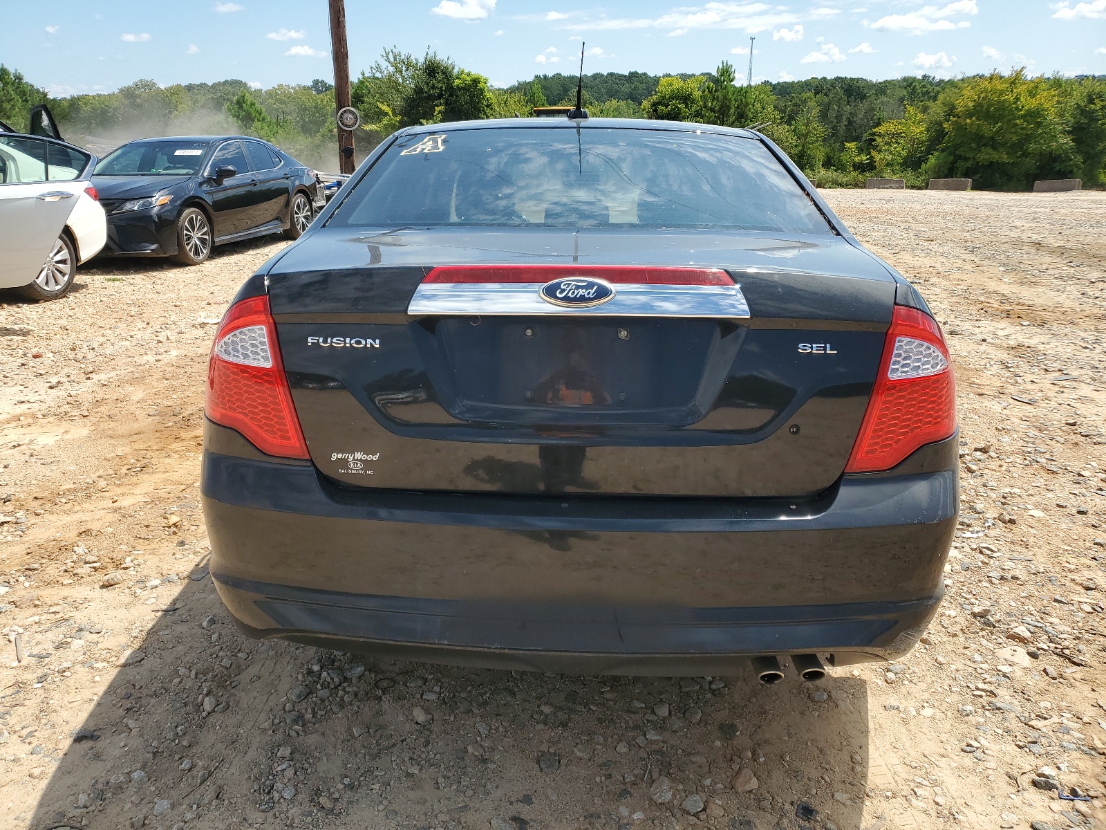 3FAHP0JA3BR275604 2011 Ford Fusion Sel