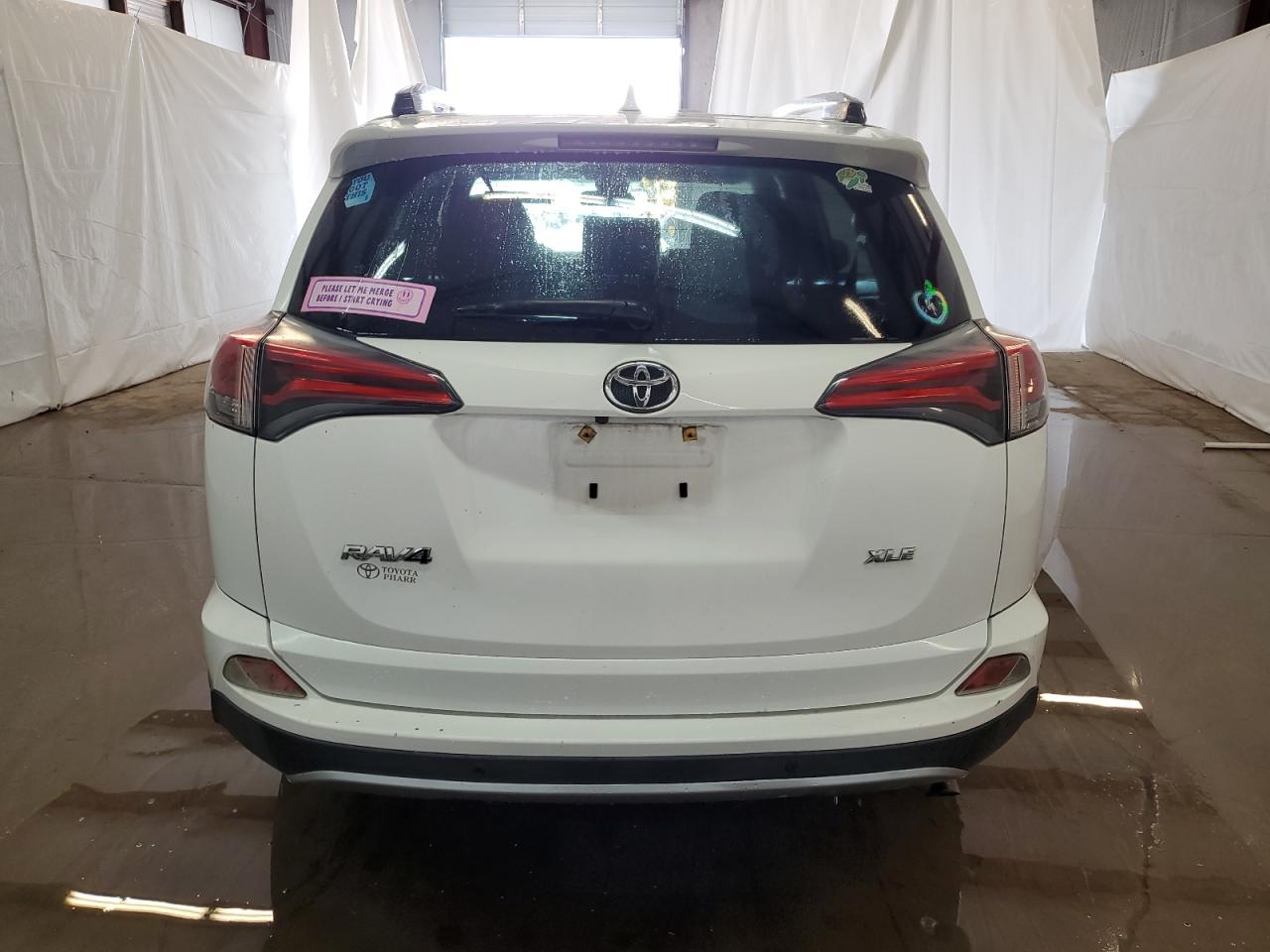 2017 Toyota Rav4 Xle VIN: JTMWFREV8HD095039 Lot: 67281124