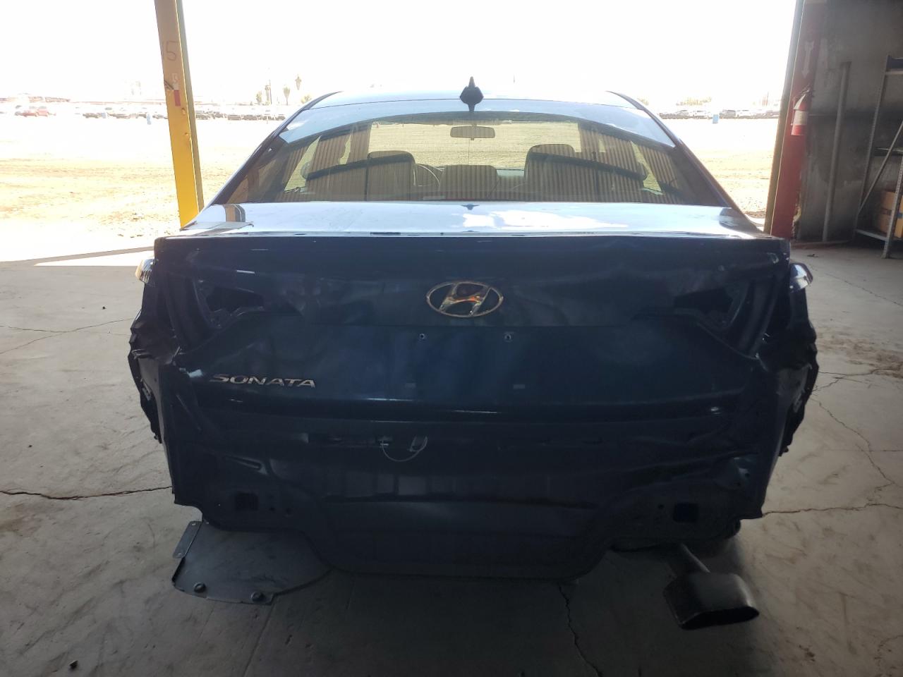 2017 Hyundai Sonata Se VIN: 5NPE24AF4HH580555 Lot: 68480814