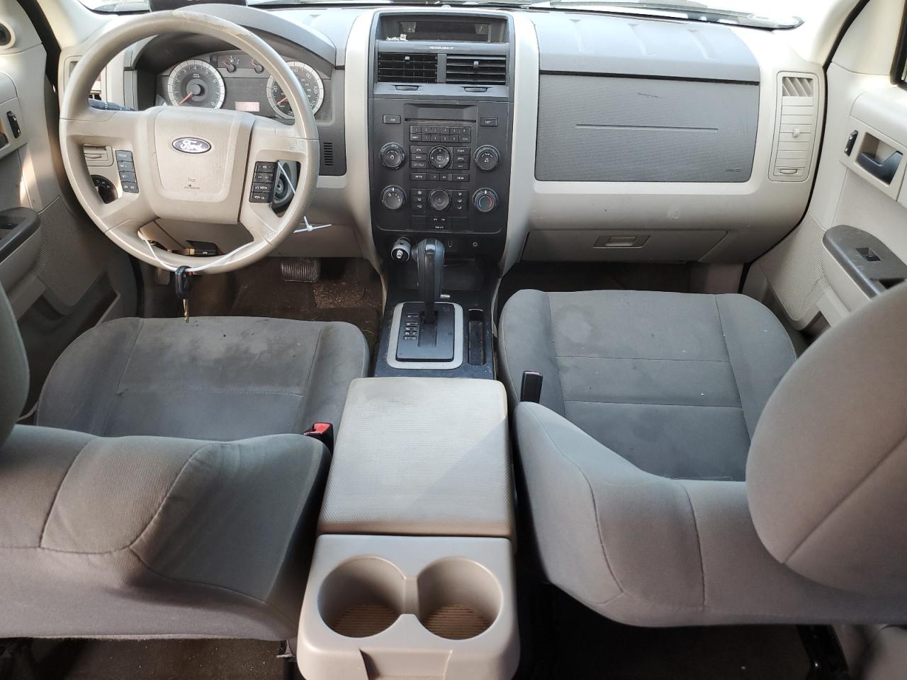 2009 Ford Escape Xls VIN: 1FMCU02779KB02128 Lot: 65533444