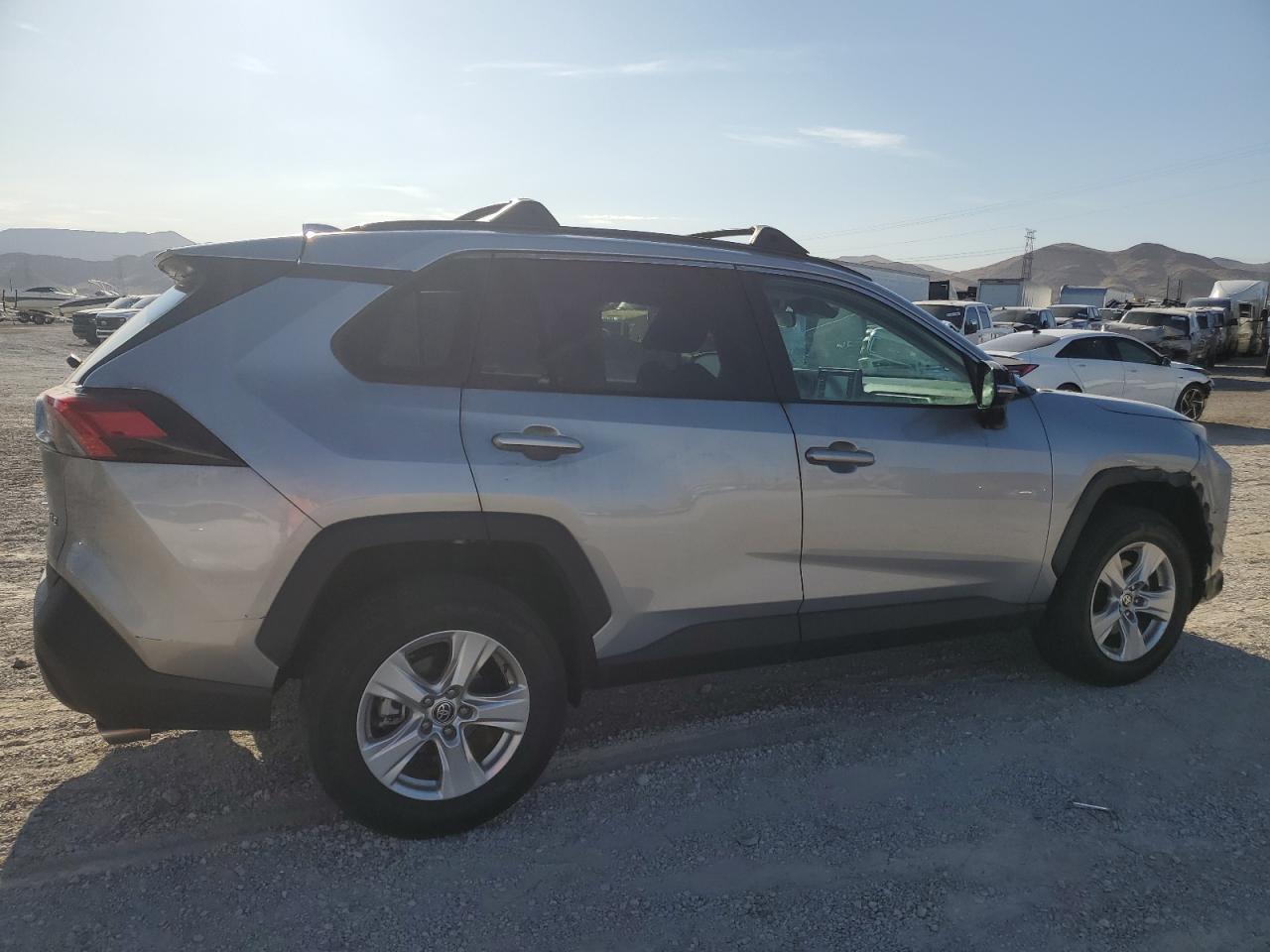 2021 Toyota RAV 4 - Image 3