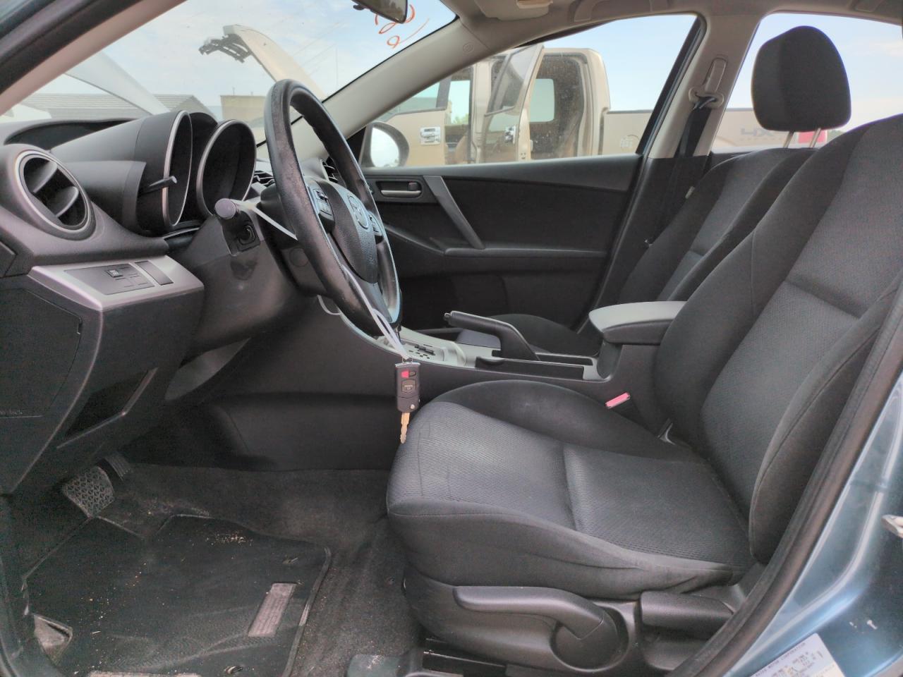 JM1BL1VF7B1389204 2011 Mazda 3 I