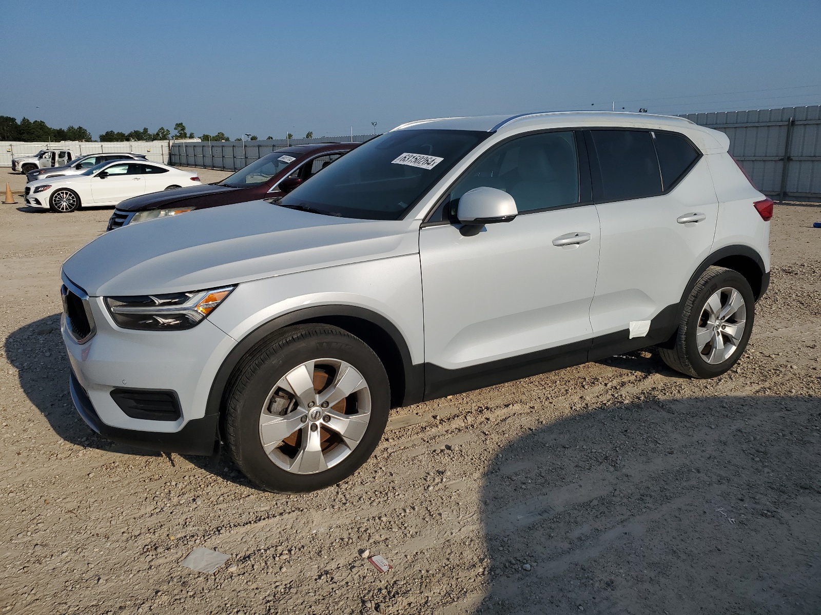 YV4AC2HK7L2176529 2020 Volvo Xc40 T4 Momentum