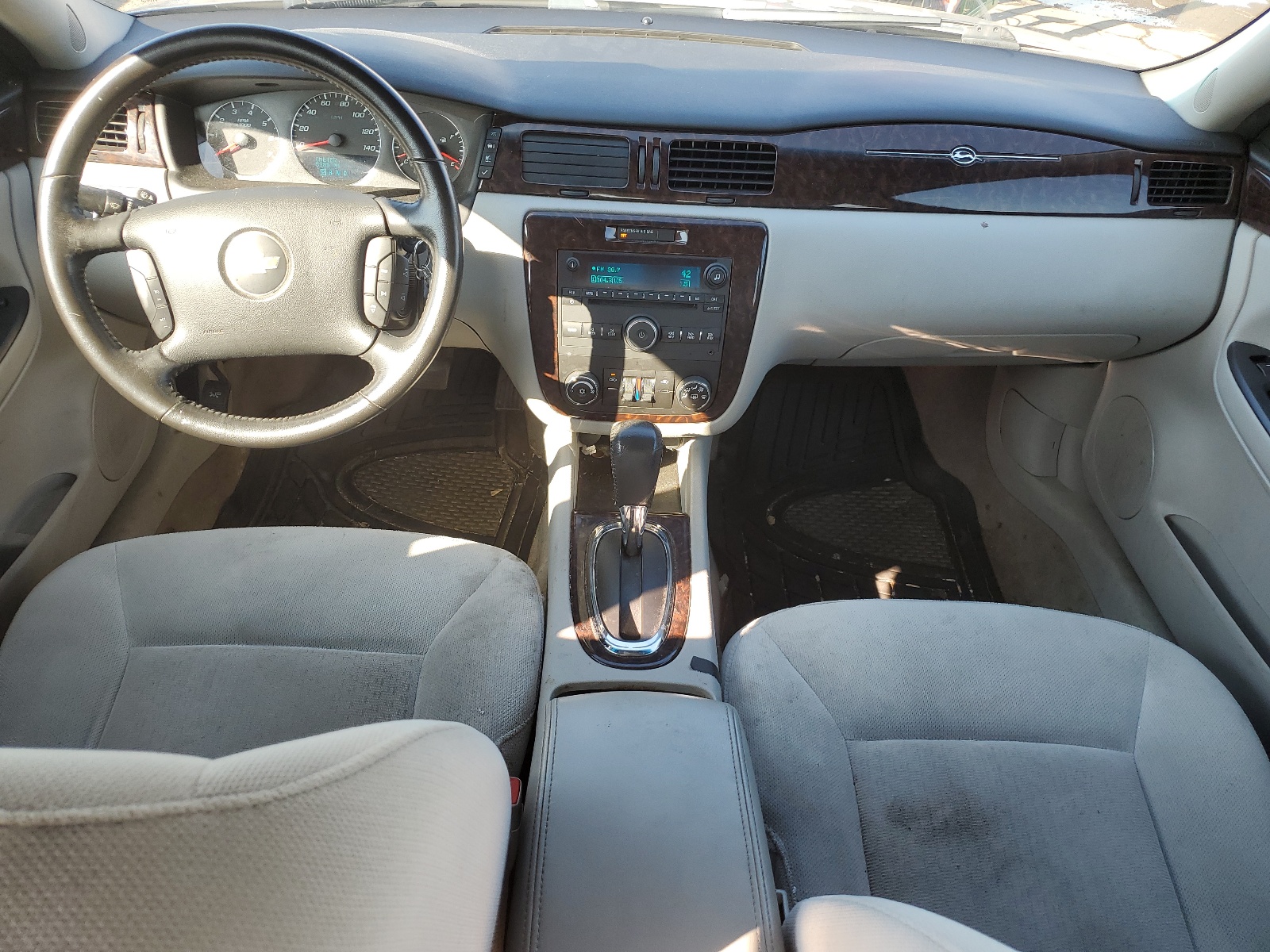 2G1WB5E32C1151377 2012 Chevrolet Impala Lt