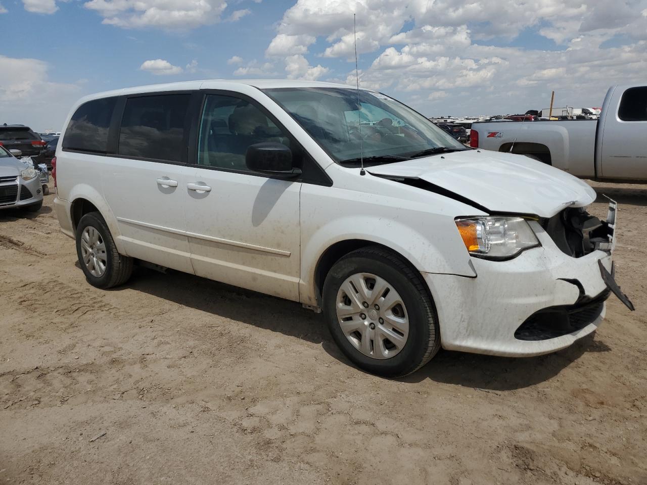 2C4RDGBG4HR860001 2017 Dodge Grand Caravan Se