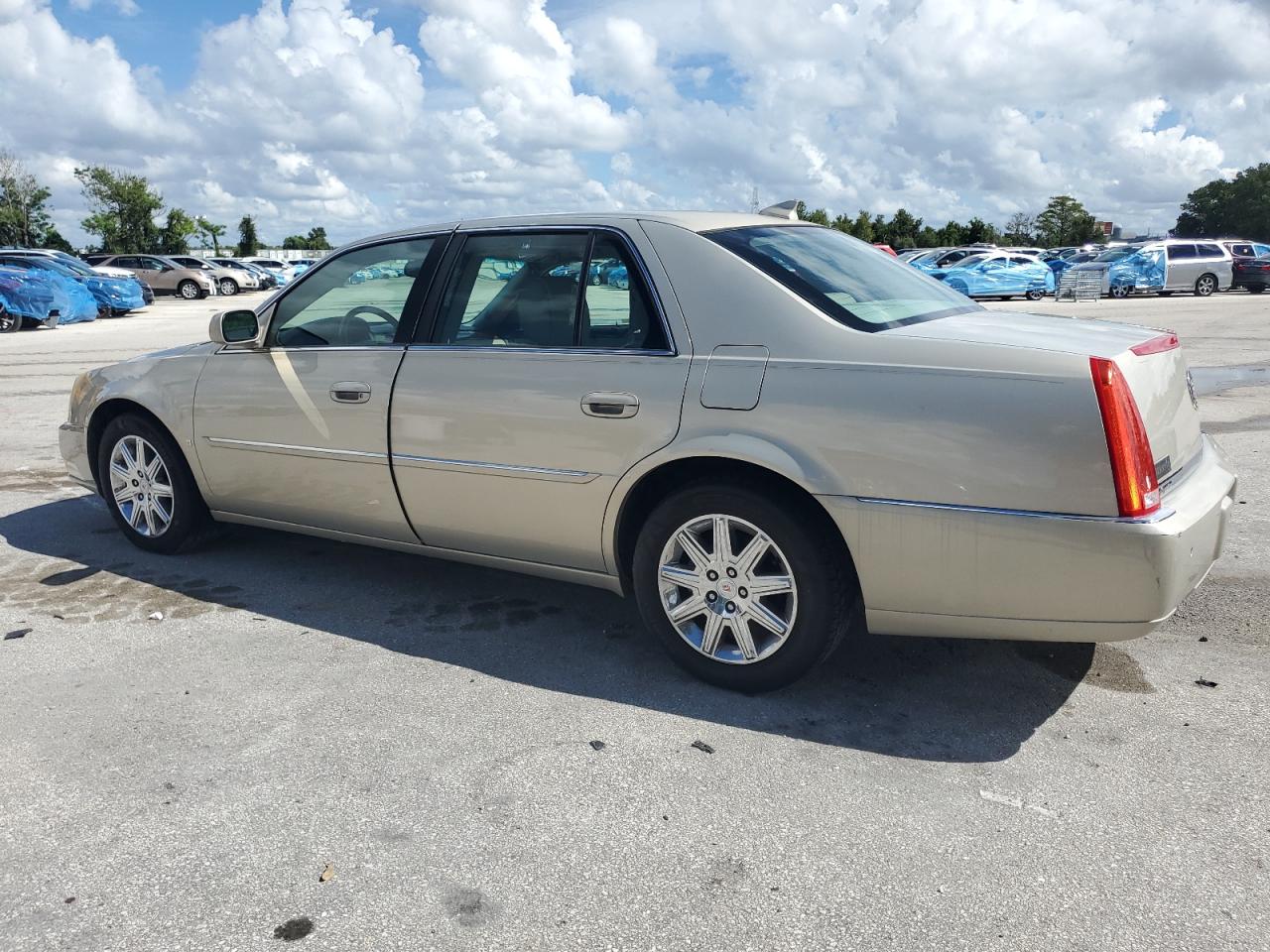 2009 Cadillac Dts VIN: 1G6KD57Y19U141870 Lot: 68902474