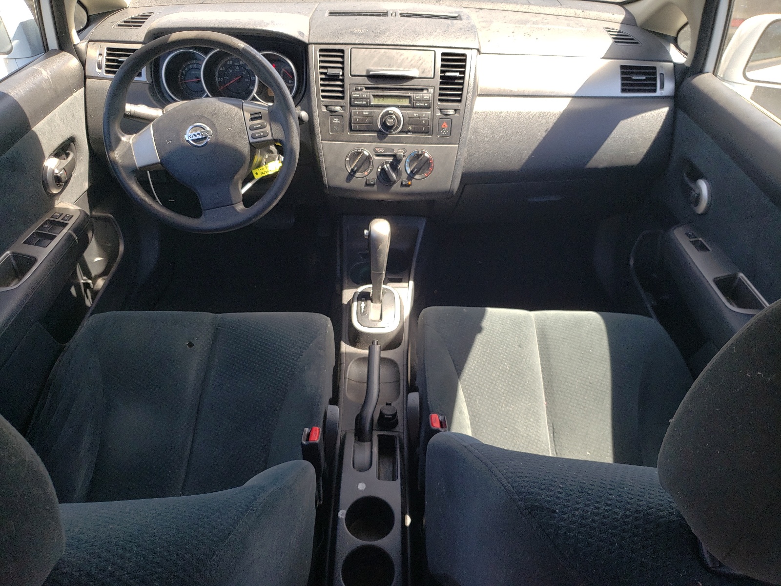 3N1BC1AP2AL421923 2010 Nissan Versa S